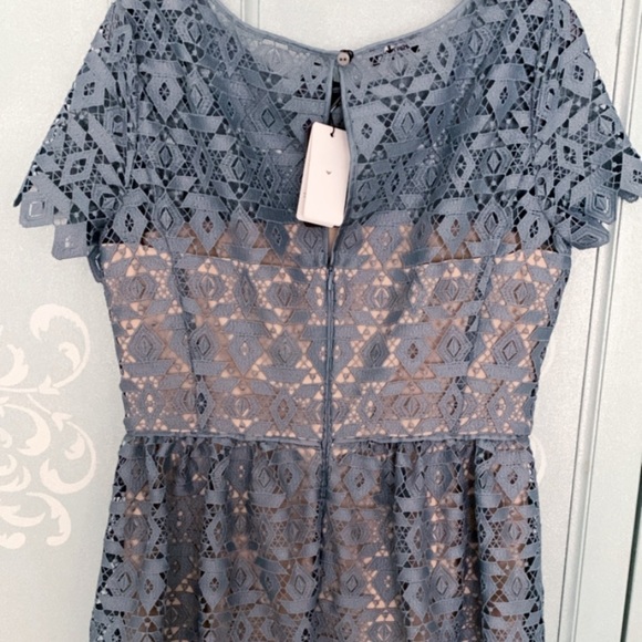 BNWT Emporio Armani Macrame Short-Sleeved Midi Blue Lace Dress - Picture 5 of 12